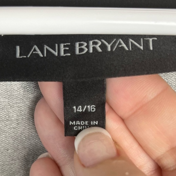 Lane Bryant Black and Gray Lightweight Polka Dot V Neck Sweater Size 14/16 - Picture 7 of 10